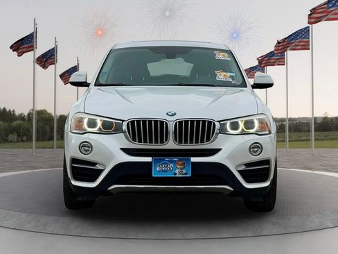 Used 2016 BMW X4 xDrive28i AWD/4WD image 2