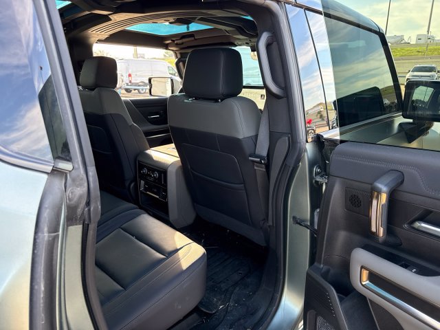 Used 2024 GMC Hummer EV 3X AWD/4WD image 10
