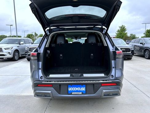 Used 2023 INFINITI QX60 Sensory w/ Vision Package AWD/4WD image 23