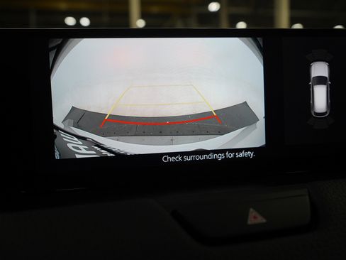 Certified 2024 MAZDA CX-90 Plug-In Hybrid w/ Premium Pkg image 33