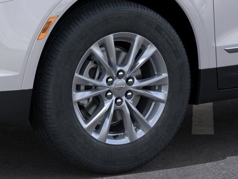 New 2026 Cadillac XT5 Luxury AWD/4WD image 9