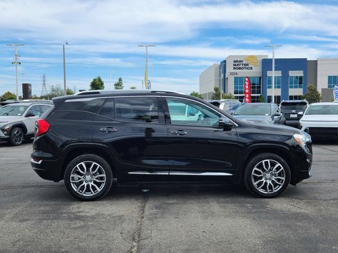 Used 2023 GMC Terrain Denali w/ LPO, Cargo Package AWD/4WD image 8