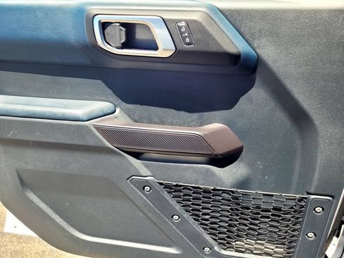 Certified 2024 Ford Bronco Outer Banks AWD/4WD image 14