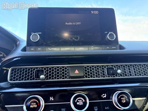 Used 2023 Honda Civic Sport image 13