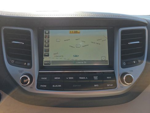 Used 2016 Hyundai Tucson Limited w/ Option Group 03 image 20