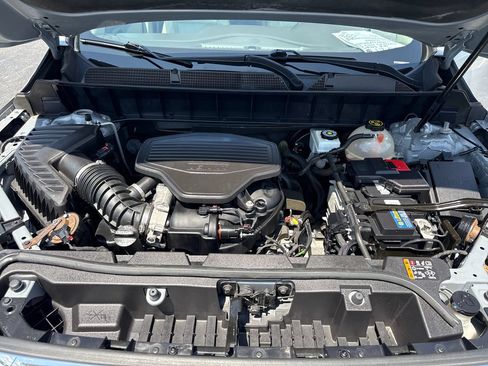 Used 2018 GMC Acadia Denali w/ LPO, Cargo Package FWD image 11