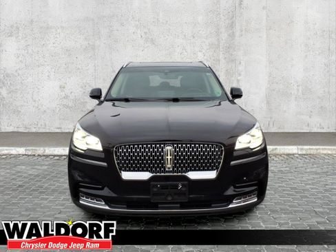 Used 2020 Lincoln Aviator Reserve w/ Equipment Group 202A image 6