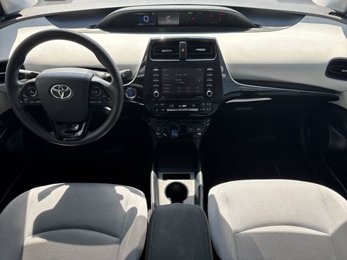 Used 2022 Toyota Prius LE FWD image 26
