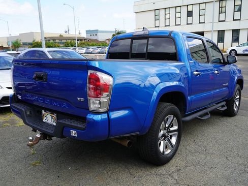 Used 2016 Toyota Tacoma Limited RWD image 22