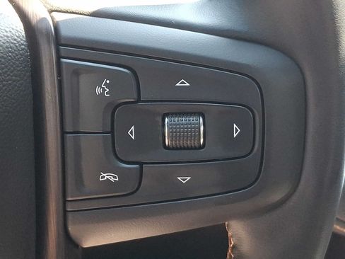 Used 2023 GMC Yukon XL AT4 AWD/4WD image 26