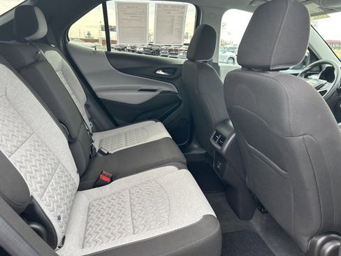 Used 2024 Chevrolet Equinox LT image 13