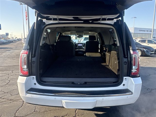 Used 2018 GMC Yukon XL Denali w/ Denali Ultimate Package RWD image 27