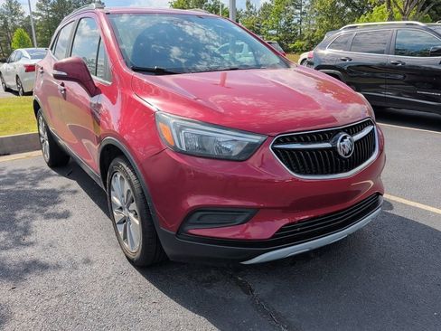 Used 2018 Buick Encore Preferred FWD image 2