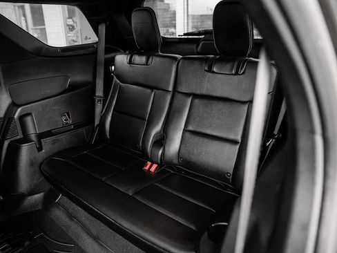 Used 2020 Ford Explorer ST w/ ST Street Pack image 11