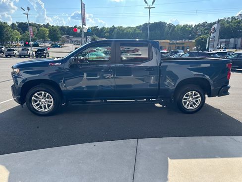 Used 2021 Chevrolet Silverado 1500 RST AWD/4WD image 6