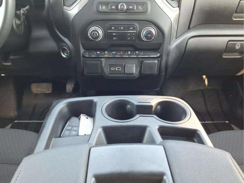 Used 2026 Chevrolet Silverado 1500 Custom w/ Turbomax Blackout Package RWD image 11