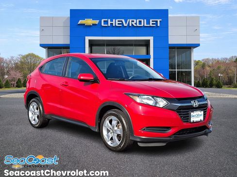 Used 2016 Honda HR-V LX image 1