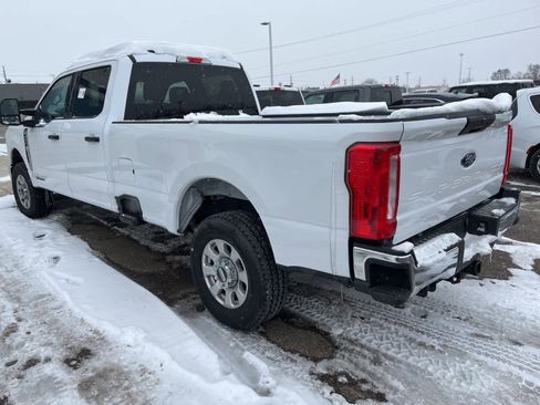 Used 2024 Ford F250 XLT image 7