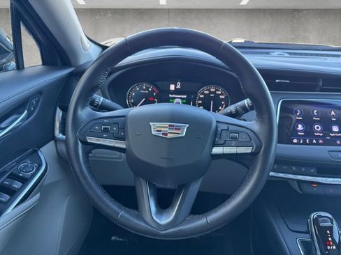 Used 2020 Cadillac XT4 Luxury image 21