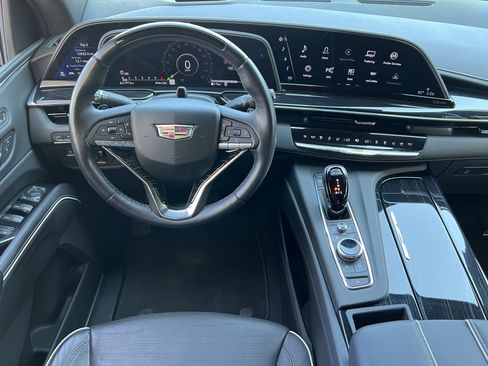 Used 2023 Cadillac Escalade Sport w/ LPO, ONYX Package AWD/4WD image 35