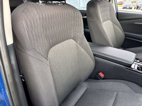 Used 2025 Toyota Camry LE FWD image 34