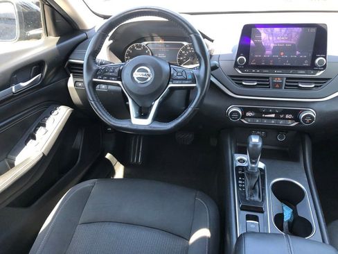 Used 2019 Nissan Altima 2.5 SV AWD/4WD image 8