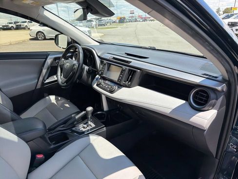 Used 2018 Toyota RAV4 Limited w/ Advanced Technology Package AWD/4WD image 18