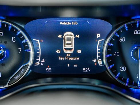 New 2026 Chrysler Pacifica Limited image 40