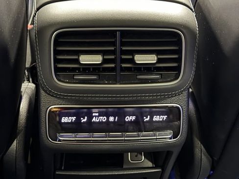 Used 2022 Mercedes-Benz GLS 450 4MATIC image 25