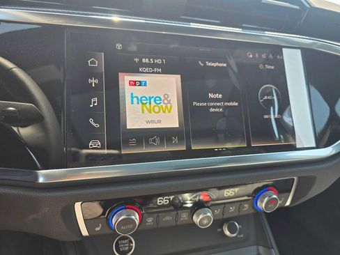 New 2025 Audi Q3 2.0T Premium image 28