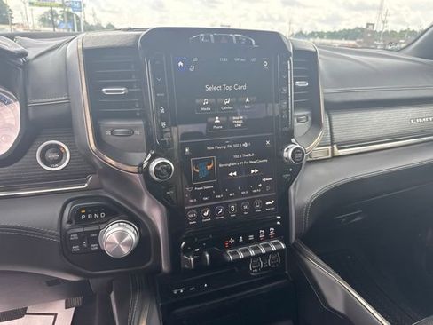 Used 2019 RAM 1500 Limited AWD/4WD image 21