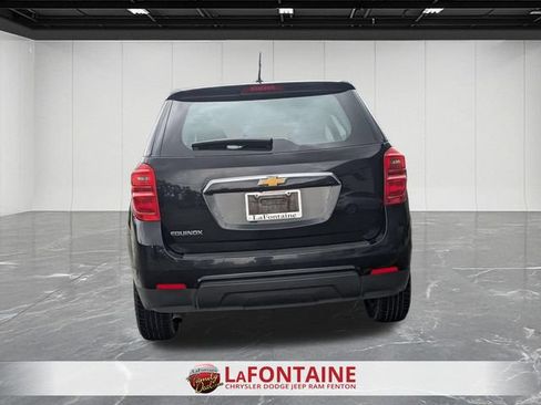 Used 2017 Chevrolet Equinox LS FWD image 4