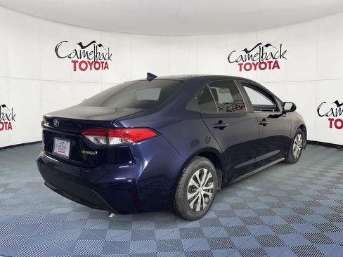 Used 2022 Toyota Corolla LE w/ Carpet Mat Package (TMS) FWD image 8