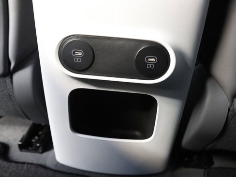 New 2026 Hyundai Ioniq 5 SEL image 17