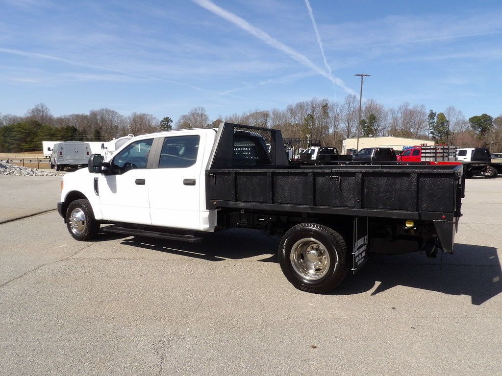 Used 2017 Ford F350 XL RWD image 4