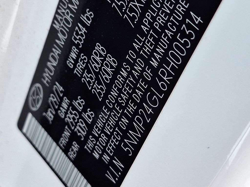 Certified 2024 Hyundai Santa Fe SEL FWD image 33