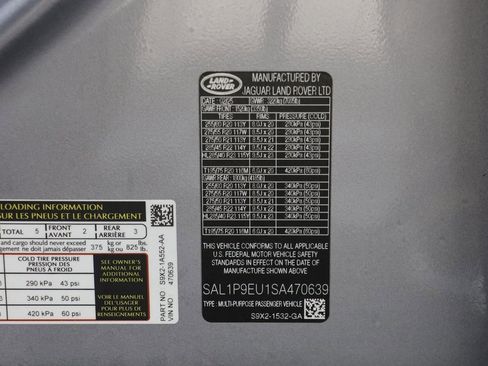 Used 2025 Land Rover Range Rover Sport SE image 24