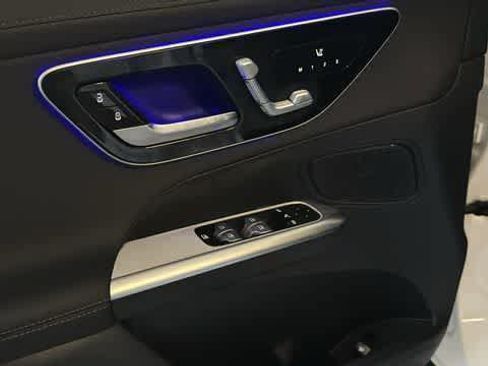Certified 2026 Mercedes-Benz GLC 300 4MATIC image 15