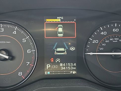 Used 2023 Subaru Crosstrek 2.0i Premium image 12