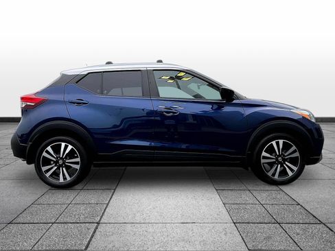 Certified 2020 Nissan Kicks SV w/ Exterior Package FWD image 4