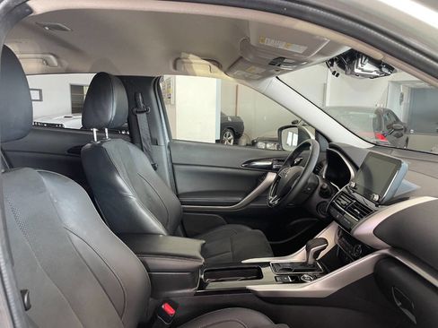 Used 2025 Mitsubishi Eclipse Cross SE image 28