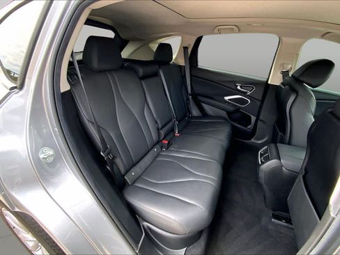 Used 2024 Acura RDX SH-AWD image 20