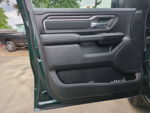 New 2026 RAM 1500 4x4 Crew Cab image 11