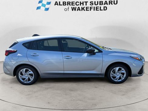 New 2025 Subaru Impreza 2.0i image 6