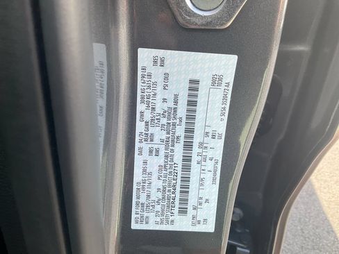 Certified 2024 Ford Ranger Raptor AWD/4WD image 18