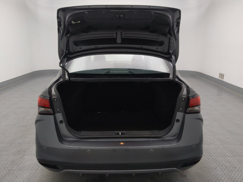 Used 2025 Nissan Versa SV w/ Trunk Package FWD image 29