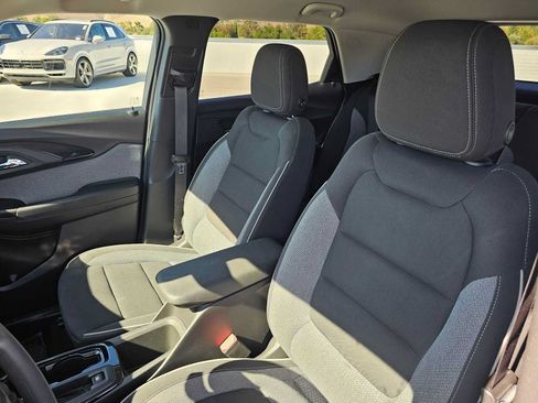 Used 2023 Chevrolet TrailBlazer LT w/ Convenience Package FWD image 21