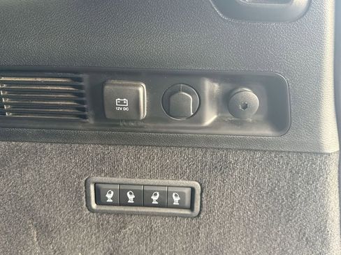 Used 2022 Jeep Grand Wagoneer Series III w/ Rear Seat Video Group 1 image 19