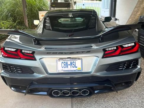 Used 2024 Chevrolet Corvette Z06 w/ Z07 Performance Package RWD image 2