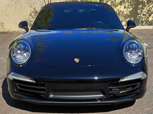 Used 2013 Porsche 911 Carrera 4S AWD/4WD image 5